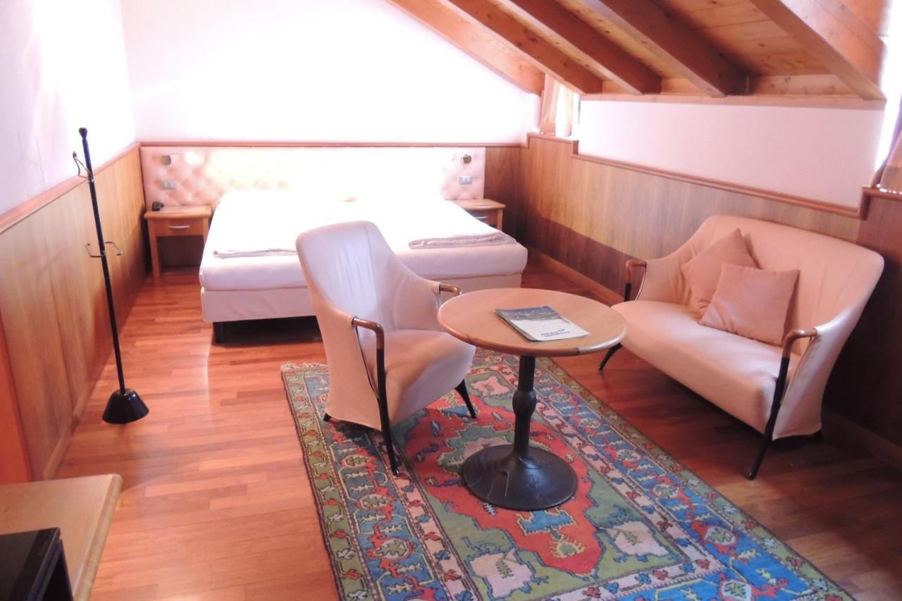 Grand Hotel Astoria Lavarone Extérieur photo